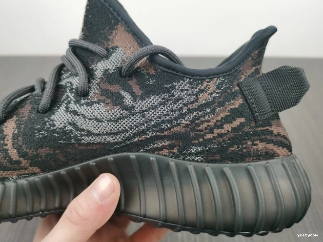 Adidas Boost GW3774 Yeezy Black Oat 350 V2 MX 0810